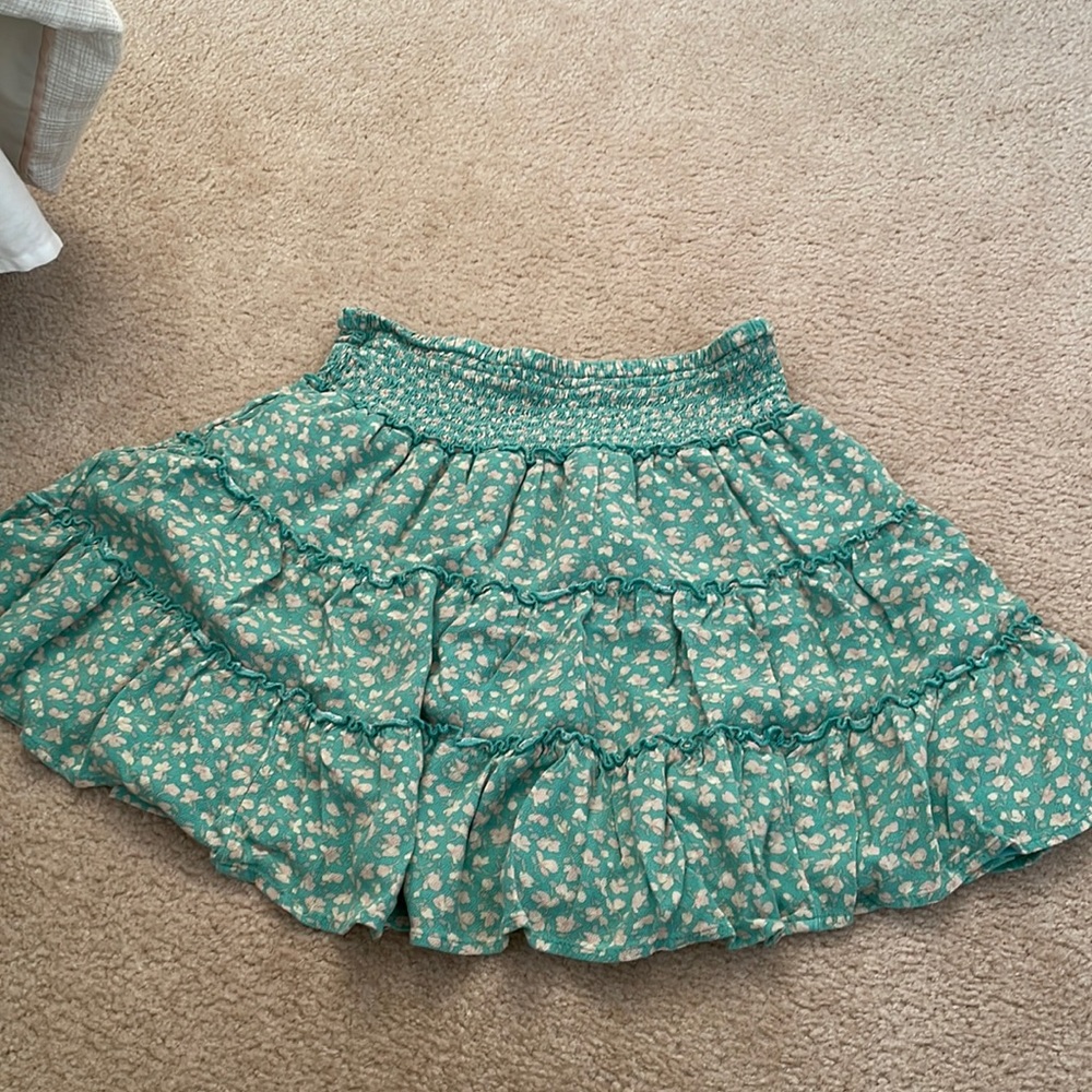 American Eagle XS Floral Skirt